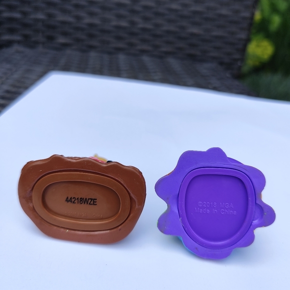 3/$25💙Poopsie Slime Surprise Keychains 2 pcs - Picture 3 of 4